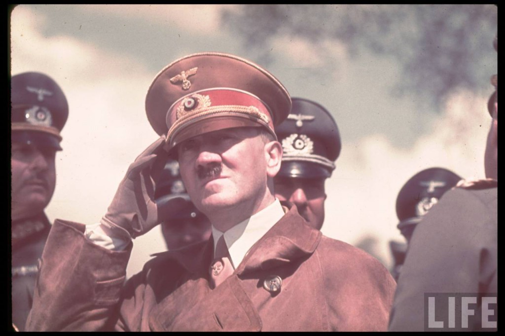 Hitler-In-Colour-201024x682